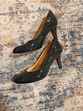Baldinini Made in Italy Patent Leather Pumps EU 38 US 7.5 Classic Heels